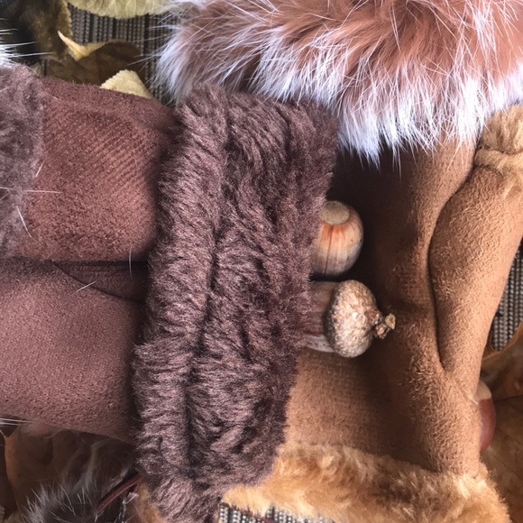 💋Tan Faux Fur Fingerless Fleece Gloves - Picture 4 of 6